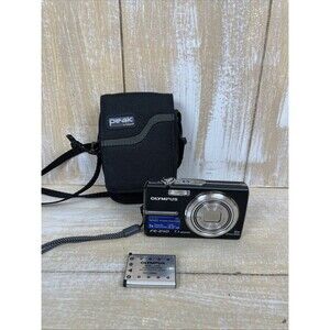 Olympus FE-240 7.1 MP 5x Zoom Digital Camera w/ Case Battery No Charger Untested